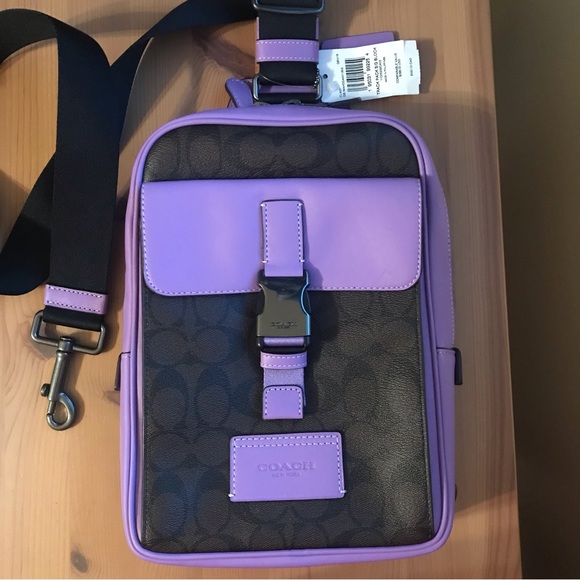 🥰 Coach Track Pack In Colorblock Signature Canvas - Picture 5 of 9